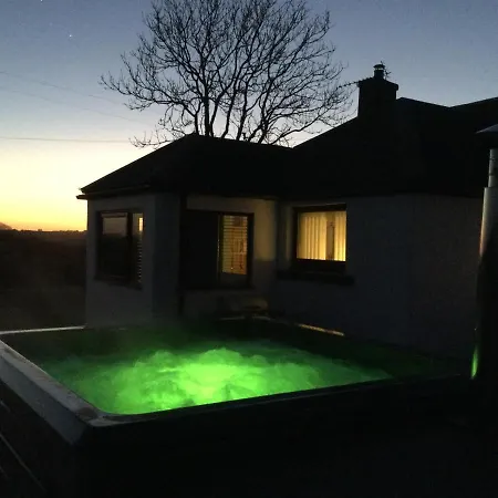 Meikle Aucheoch Holiday Cottage, Plus Hot Tub, Near Maud, In The Heart Of Aberdeenshire Peterhead Exterior photo
