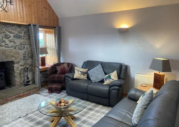 Meikle Aucheoch Holiday Cottage, Plus Hot Tub, Near Maud, In The Heart Of Aberdeenshire