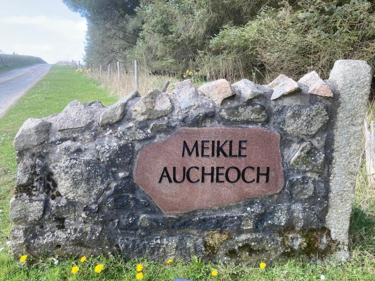Meikle Aucheoch Cottage, Hot Tub, Near Maud, In The Heart Of Aberdeenshire